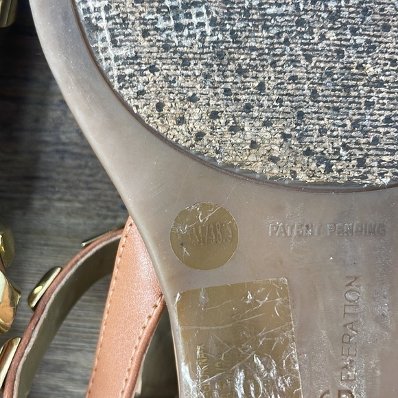 BCBGeneration Women’s Tan Gladiator Sandals with Gold Studs, size 8.5 - Picture 6 of 7